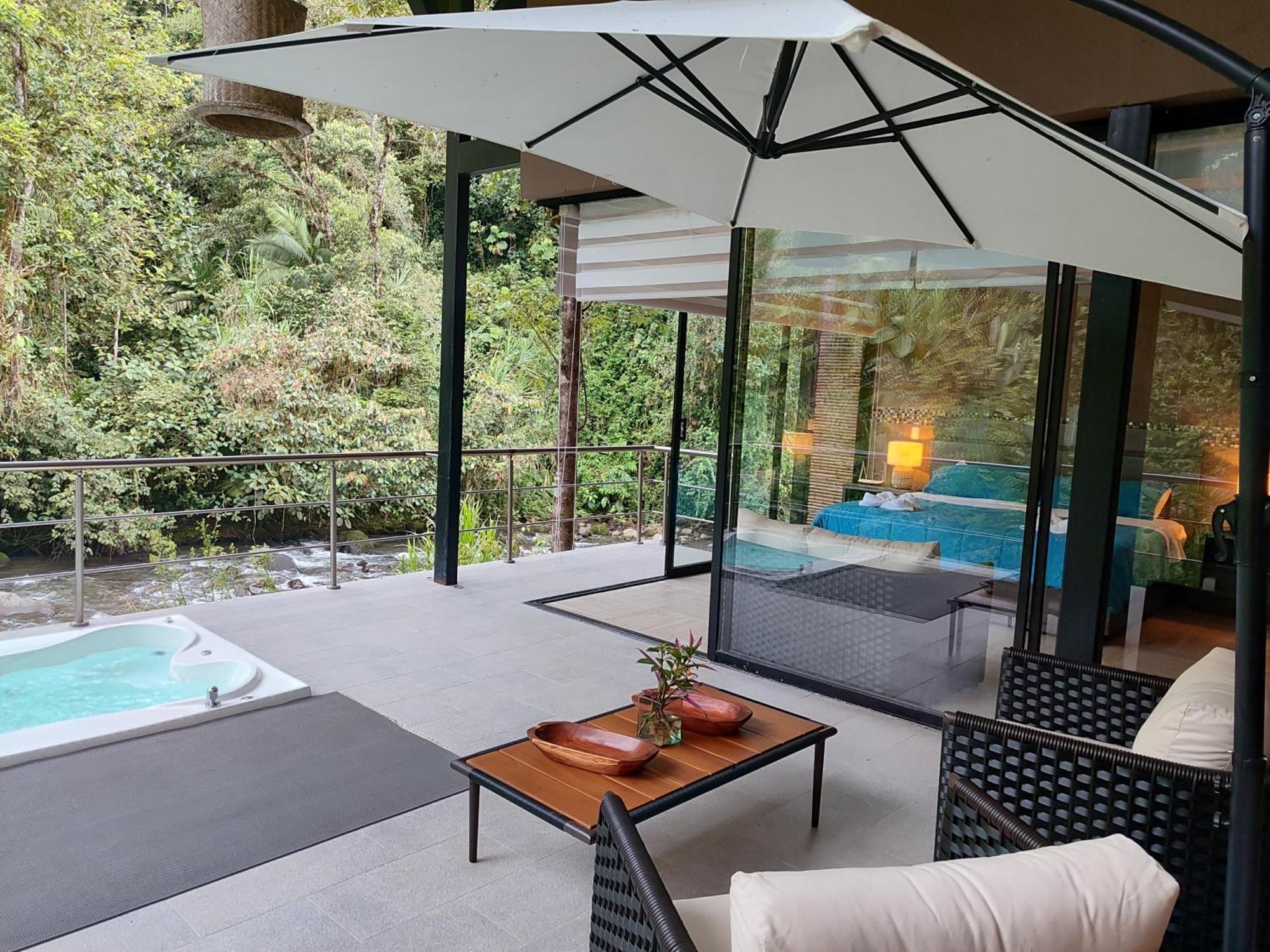 Mindo Garden Lodge And Wildlife Reserve Extérieur photo