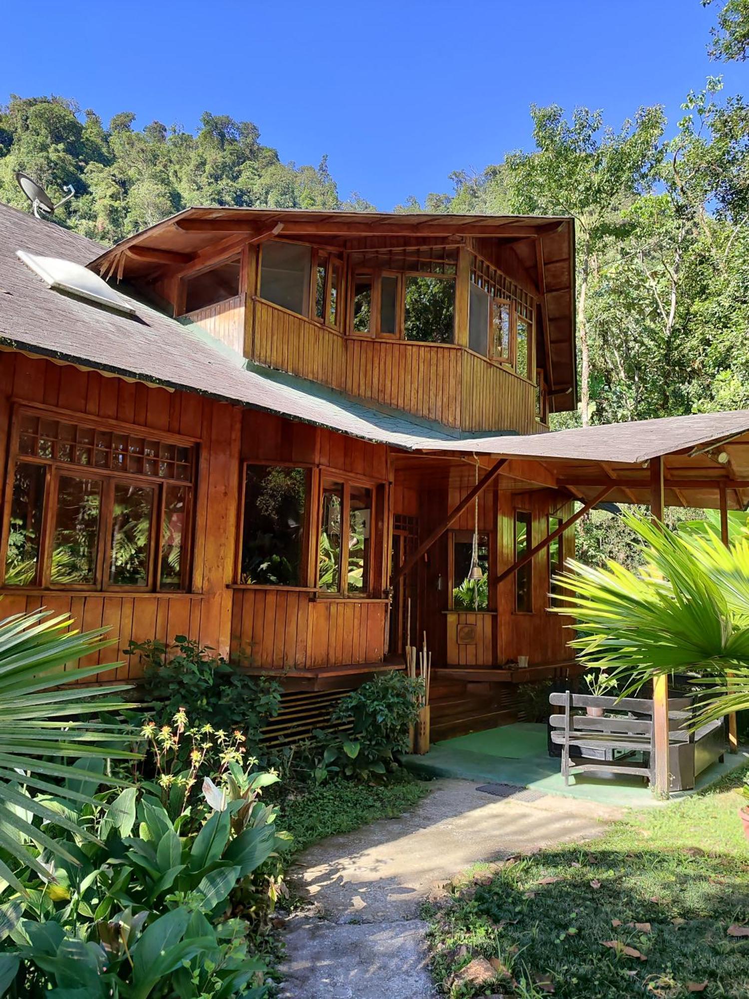 Mindo Garden Lodge And Wildlife Reserve Extérieur photo